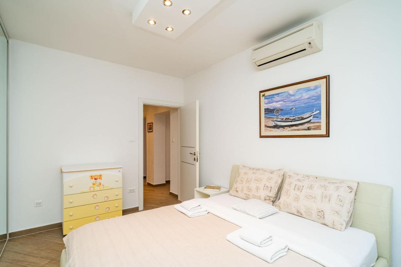Spacious Two Bedroom Apartment Dubrovnik Ngoại thất bức ảnh